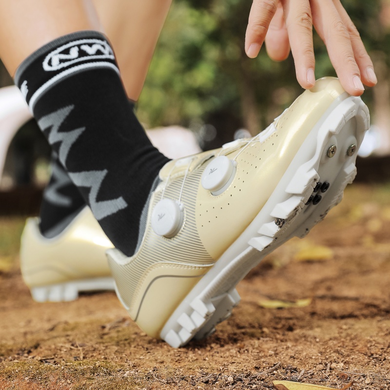 Mountainbikeschoenen voor here - Cycling Shoes For Commute recensie en prijs